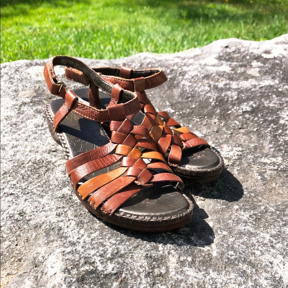 Braided Leather Sandals